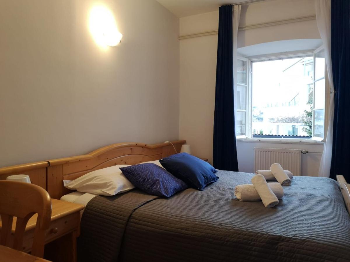 Guest House Kolarin Слано Стая снимка