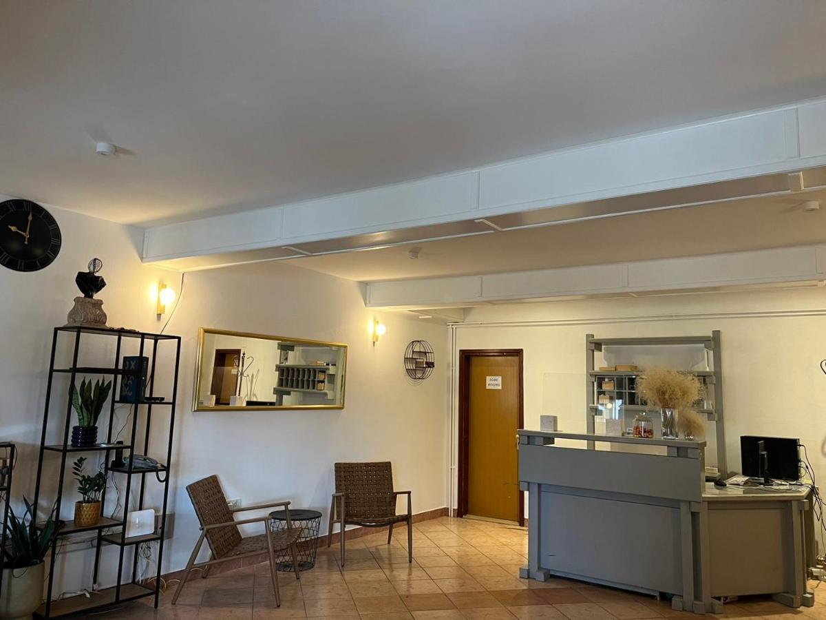 Guest House Kolarin Слано Екстериор снимка