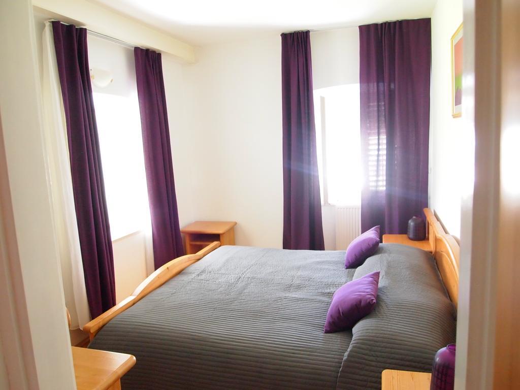 Guest House Kolarin Слано Екстериор снимка